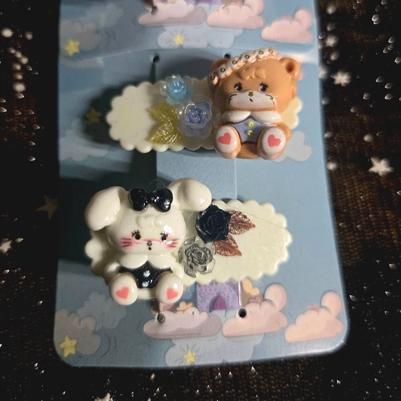4 pc Custom Mikko Illustrations Hair Clip Set - Picture 3 of 4